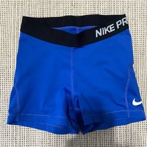 women’s nike pros